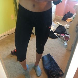 Underarmour leggings!